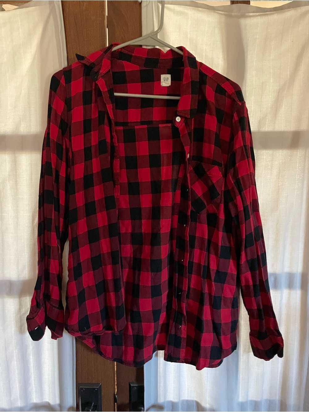 GAP Red and Black Buffalo Plaid Button-Down Shirt